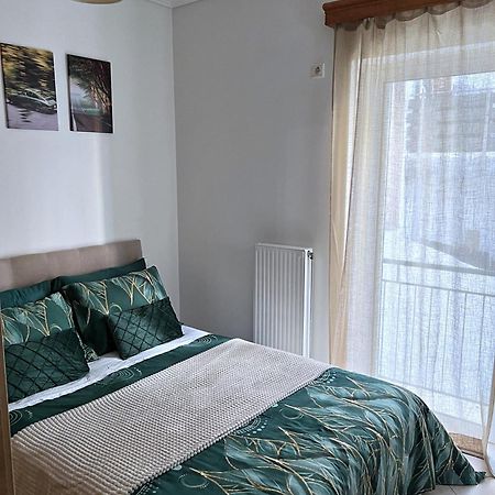 H&H Cozy Retreat Apartment Piraeus Exterior photo